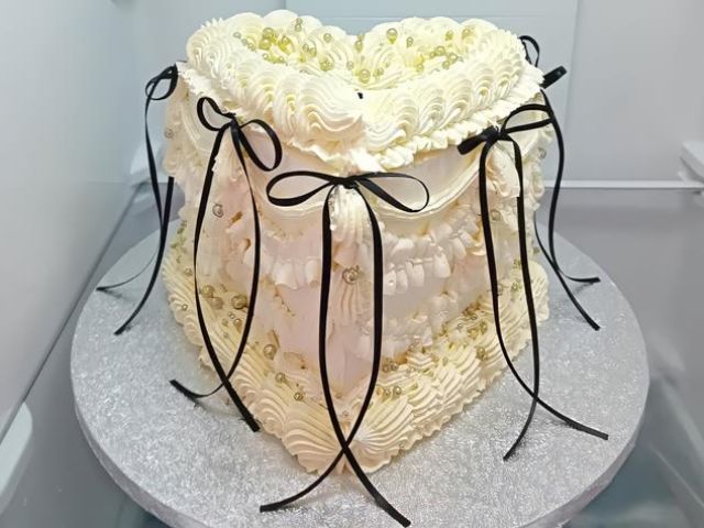 celebration-cakes (3)-kireth-ai